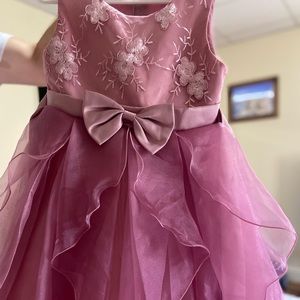 Blush pink dress , Size 6-7